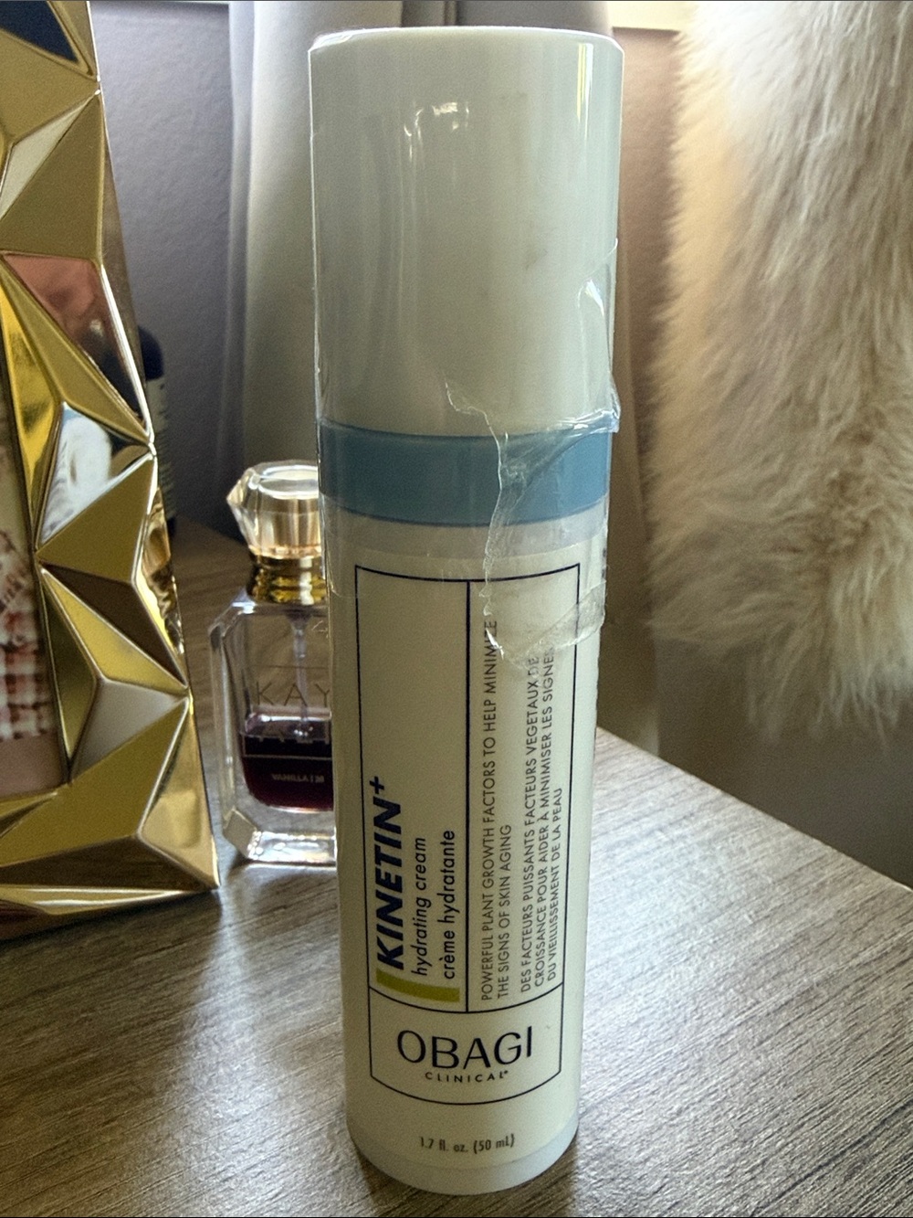 Obagi Kinetin+ Hydrating Cream White and Light Blue Pump Bottle